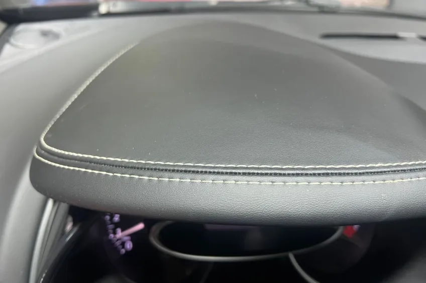 Renault Clio 4 120 INITIALE PARIS EDC GARANTIE 12 MOIS 