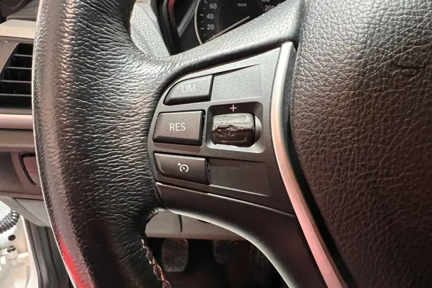 Bmw Série 1 116 i SPORT GARANTIE 12 MOIS 