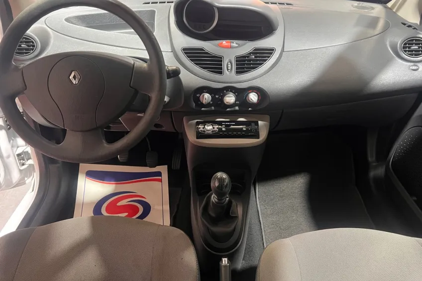 Renault Twingo 2 1.2 75 AUTHENTIQUE
