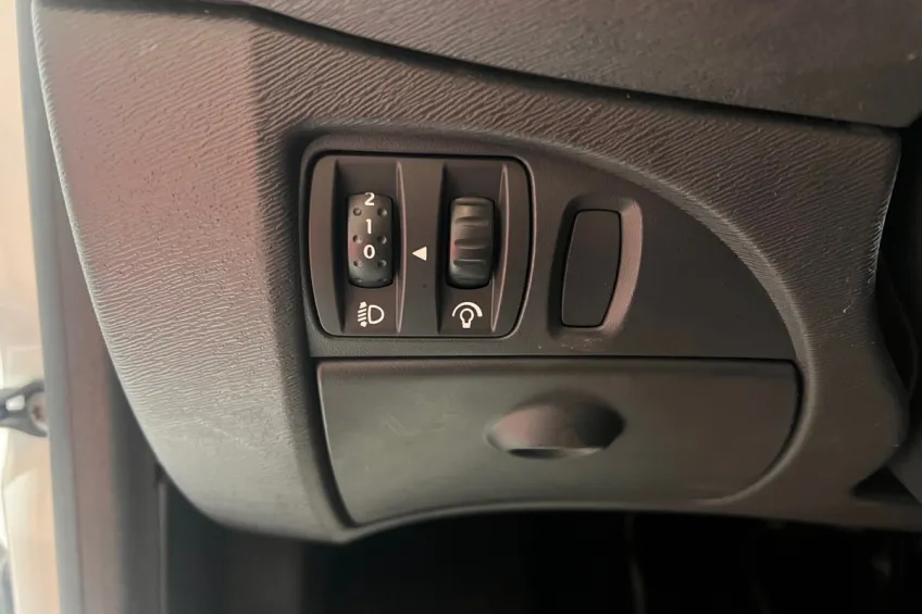 Renault Twingo 2 1.2 75 AUTHENTIQUE