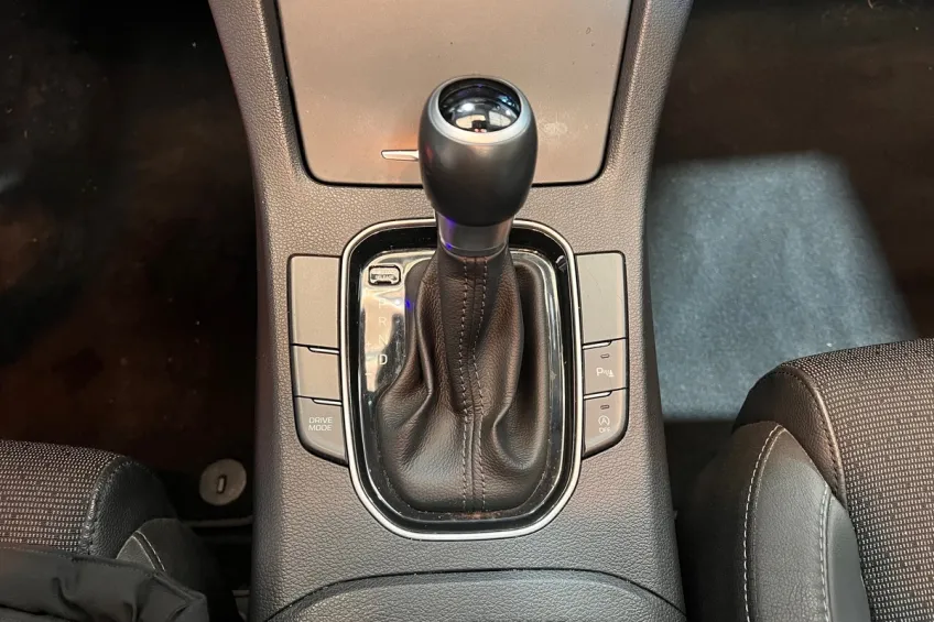 Hyundai i30 1.4 T-GDI 140 CREATIVE DCT-7 GARANTI 12 MOIS