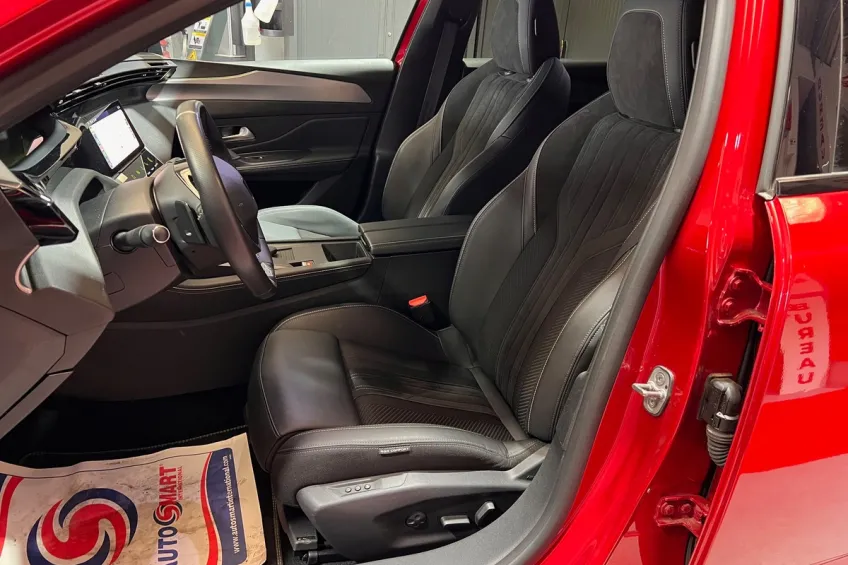 Peugeot 308 1.2 PURETECH 130 S&S GT EAT8