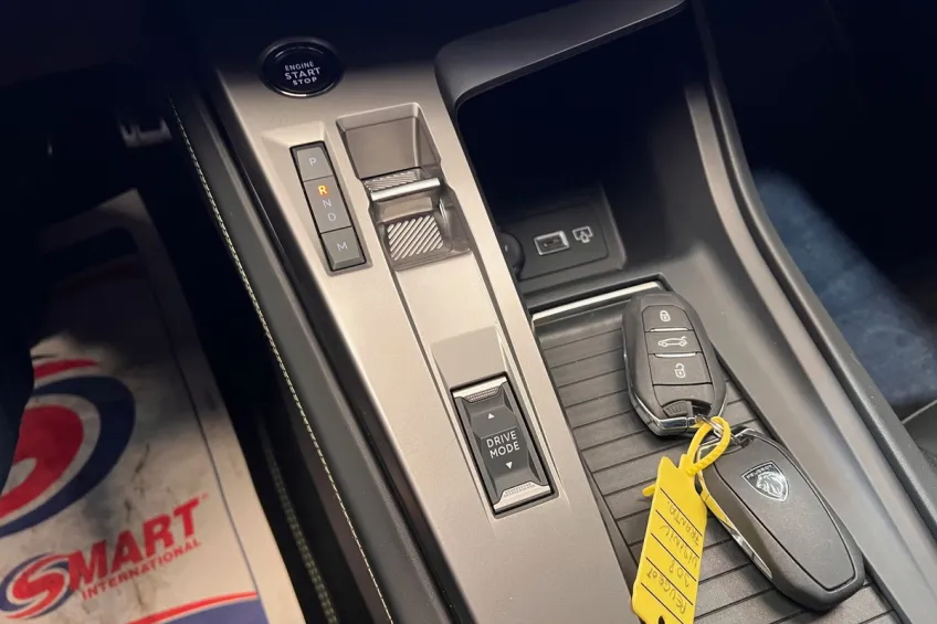 Peugeot 308 1.2 PURETECH 130 S&S GT EAT8