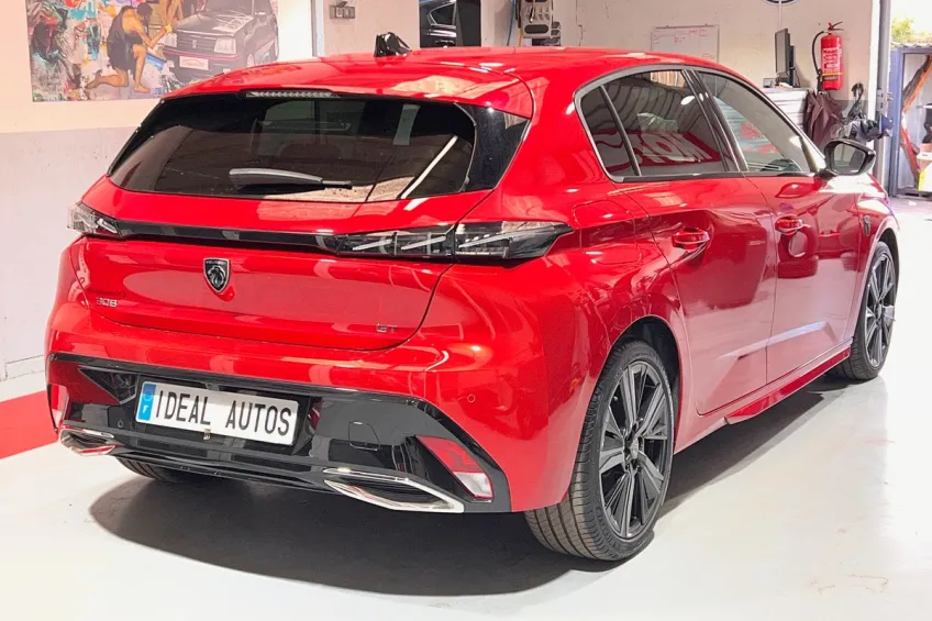 Peugeot 308 1.2 PURETECH 130 S&S GT EAT8