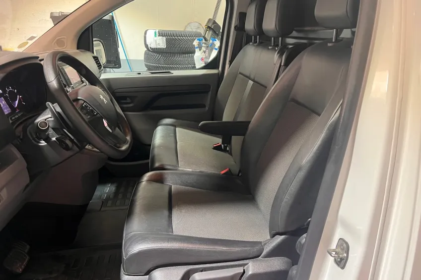 Peugeot Expert 2.0 BLUEHDI 120 S&S LONG ASPHALT EAT8 TVA RECUPERABLE GARANTIE 12 M