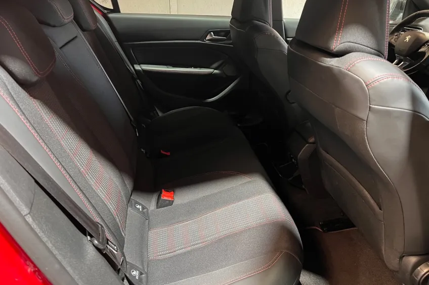 Peugeot 308 2.0 BLUEHDI 150 S&S GT LINE