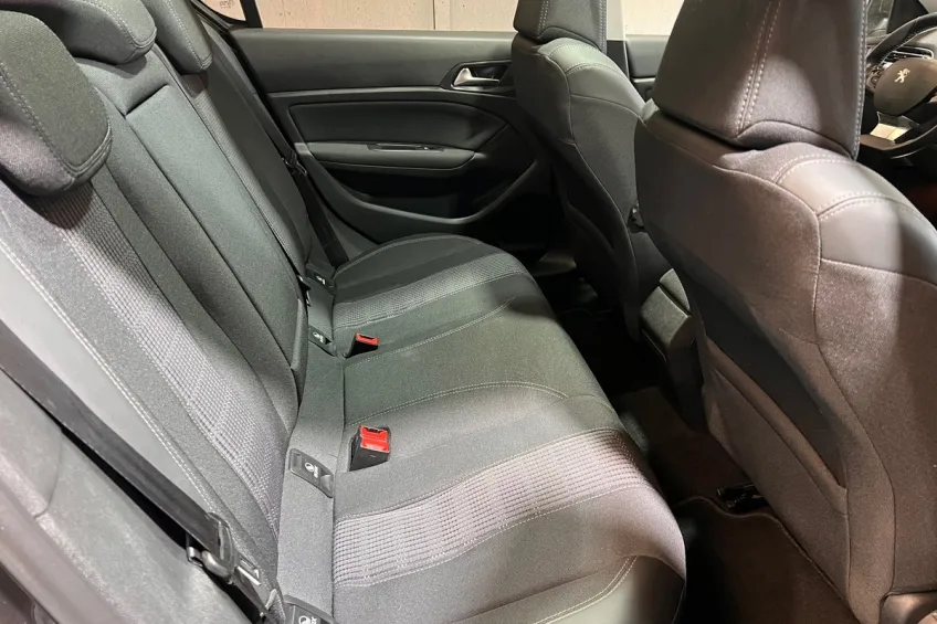 Peugeot 308 1.2 PURETECH 130 S&S ALLURE EAT8