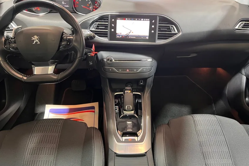 Peugeot 308 1.2 PURETECH 130 S&S ALLURE EAT8