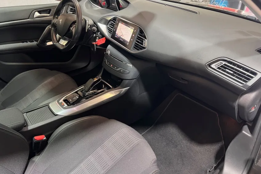 Peugeot 308 1.2 PURETECH 130 S&S ALLURE EAT8