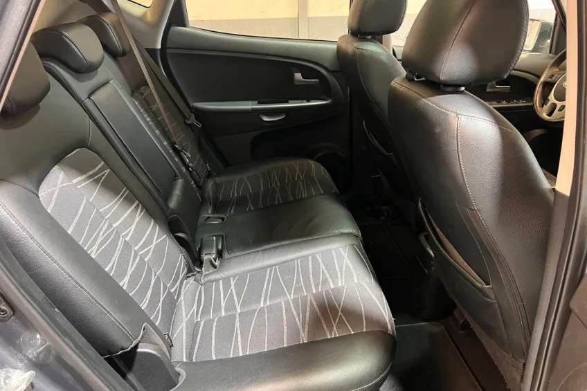 Kia Venga 1.6 125 PREMIUM BVA