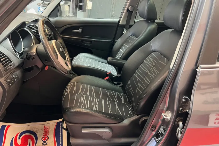 Kia Venga 1.6 125 PREMIUM BVA