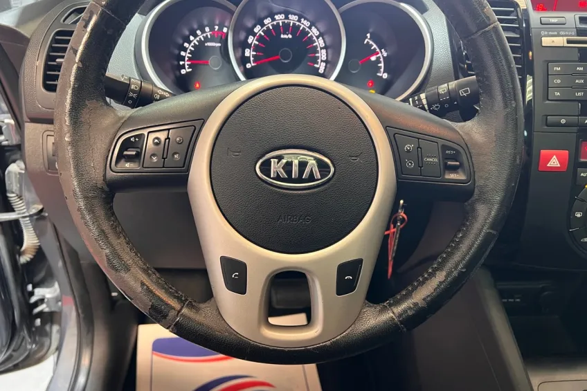 Kia Venga 1.6 125 PREMIUM BVA