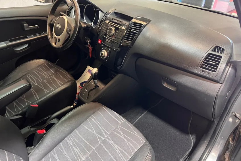 Kia Venga 1.6 125 PREMIUM BVA