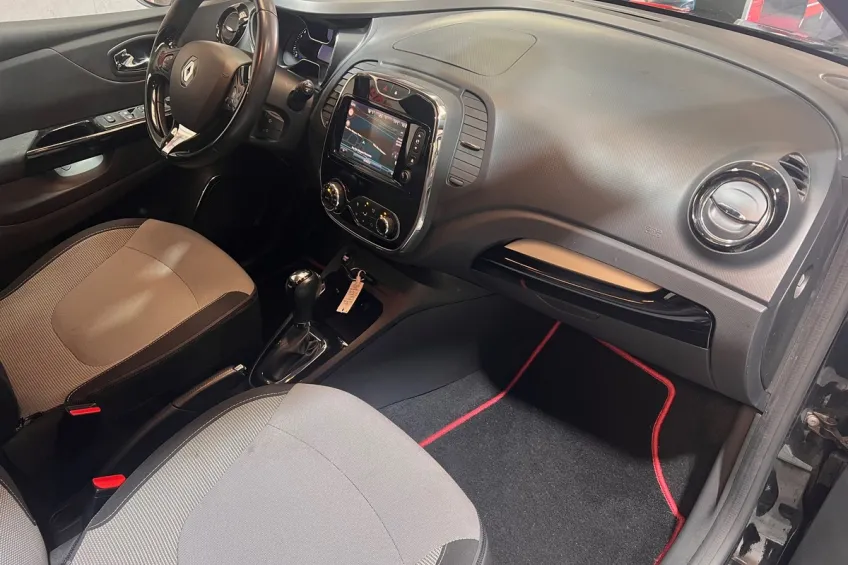Renault Captur 1.2 TCE 120 INTENS EDC
