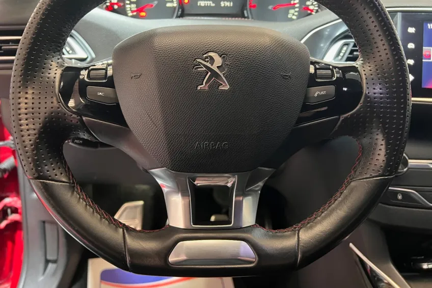 Peugeot 308 2.0 BLUEHDI 150 S&S GT LINE