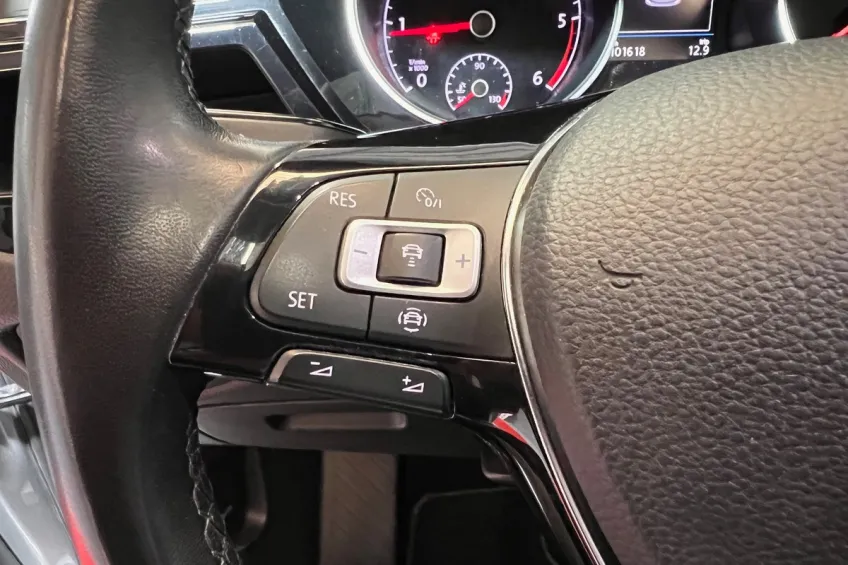 Volkswagen Touran 2.0 TDI 150 CARAT DSG7 7PL GARANTIE 12 M