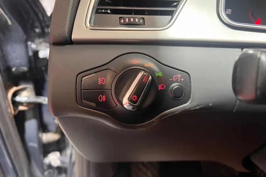 Audi A5 2.7 V6 TDI 190 AMBITION LUXE MULTITRONIC GARANTIE 6 M