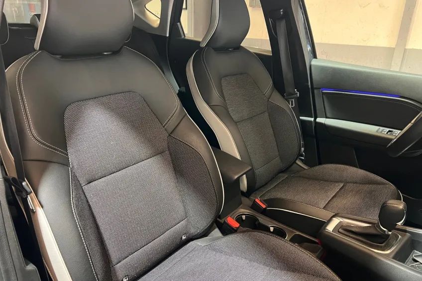 Renault Captur 1.3 MILD HYBRID 140 EVOLUTION EDC GARANTIE 12 MOIS