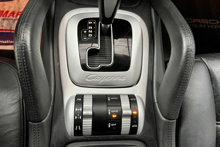 Porsche Cayenne S 4.5 V8 340 MOTEUR HS VENDU SANS MOTEUR 