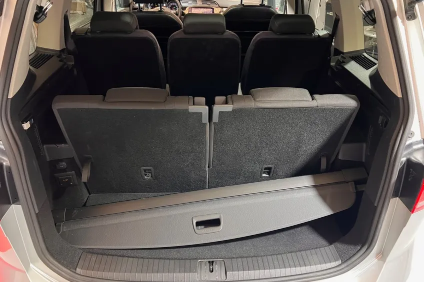 Volkswagen Touran 2.0 TDI 150 CARAT DSG7 7PL GARANTIE 12 