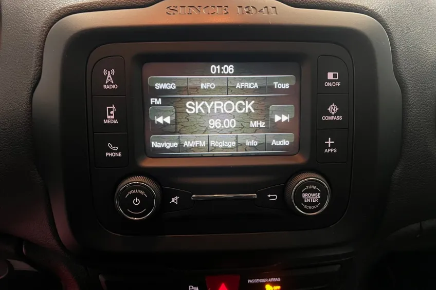 Jeep Renegade 1.6 MULTIJET S&S 120 BROOKLYN LIMITED GARANTI 12 MOIS