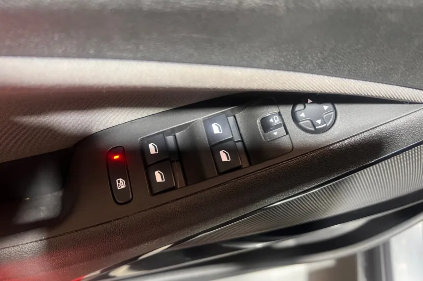 Opel Crossland X 1.2 TURBO 110 INNOVATION