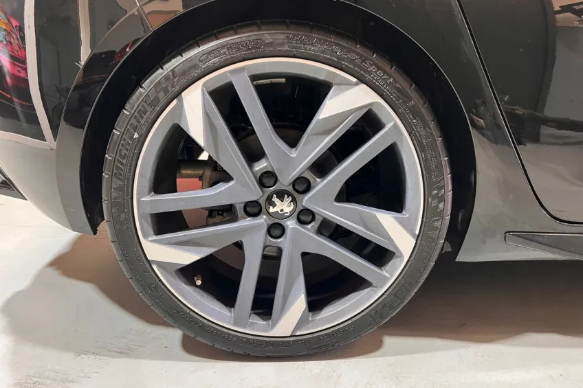 Peugeot 308 1.6 THP 270 S&S GTI BY PEUGEOT SPORT