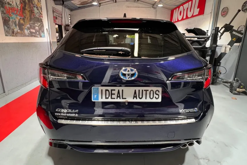 Toyota Corolla TOURING SPORTS HYBRIDE 184H 8CV COLLECTION GARANTIE 12 MOIS