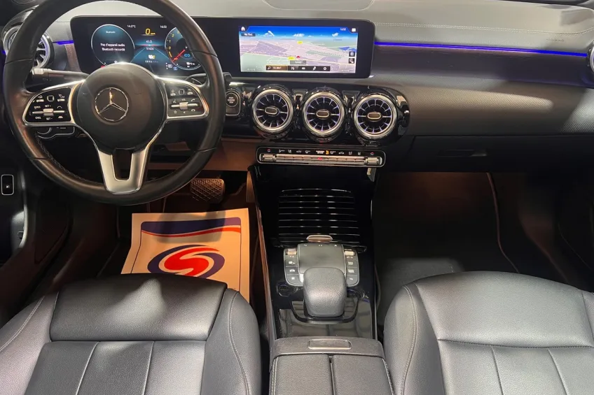 Mercedes Benz CLA COUPE 250 E BUSINESS LINE 8G-DCT GARANTIE 12 MOIS