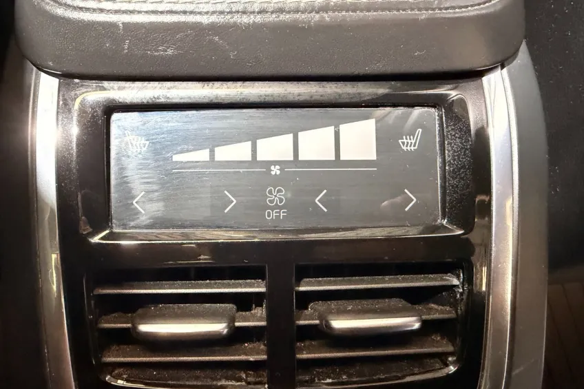 Volvo XC90 2.0 T8 TWIN ENGINE AWD INSCRIPTION LUXE 7PL