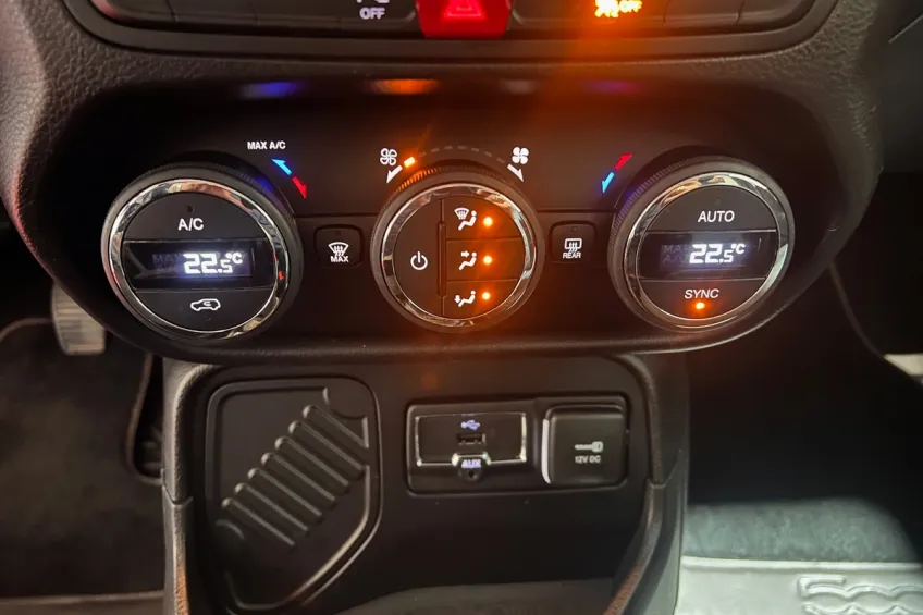 Jeep Renegade 1.6 MULTIJET S&S 120 BROOKLYN LIMITED GARANTI 12 