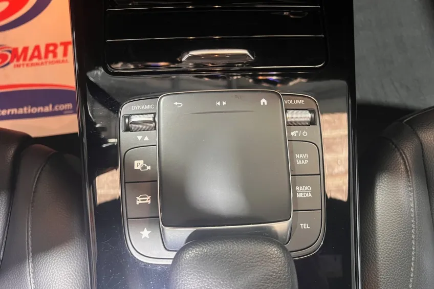 Mercedes Benz CLA COUPE 250 E BUSINESS LINE 8G-DCT GARANTIE 12 M