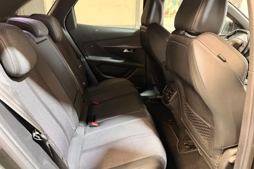 Peugeot 3008 1.5 BLUEHDI 130 GT LINE EAT8