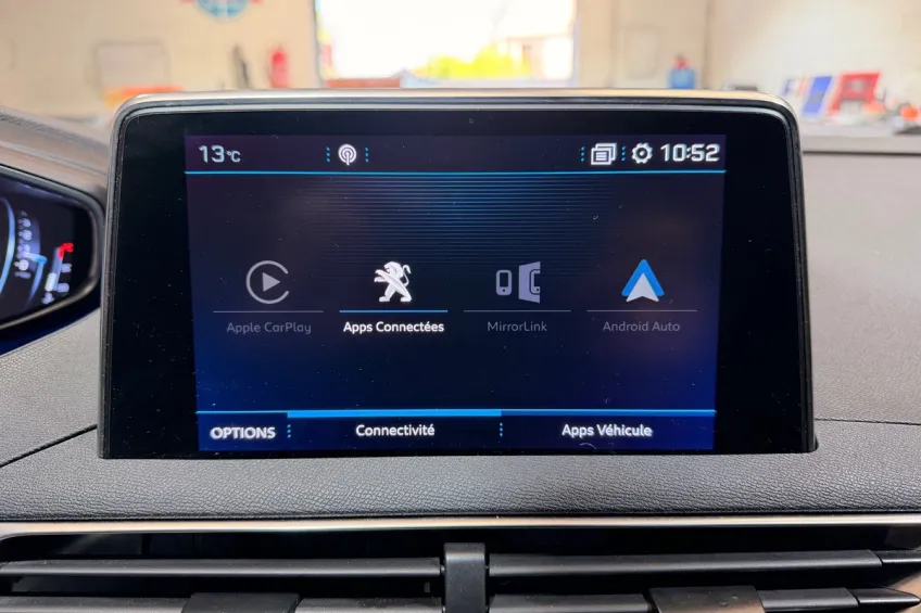 Peugeot 3008 1.5 BLUEHDI 130 GT LINE EAT8