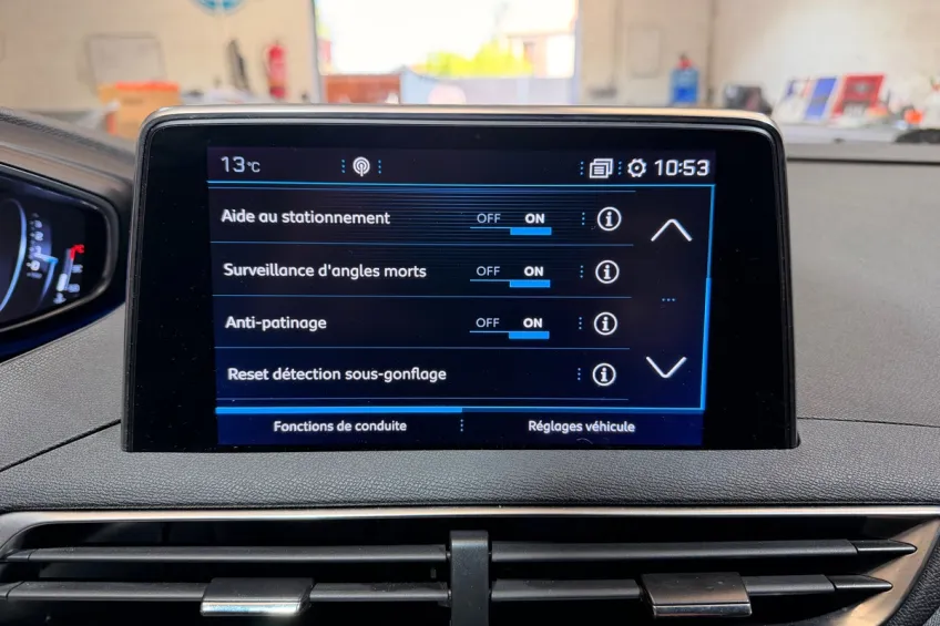 Peugeot 3008 1.5 BLUEHDI 130 GT LINE EAT8