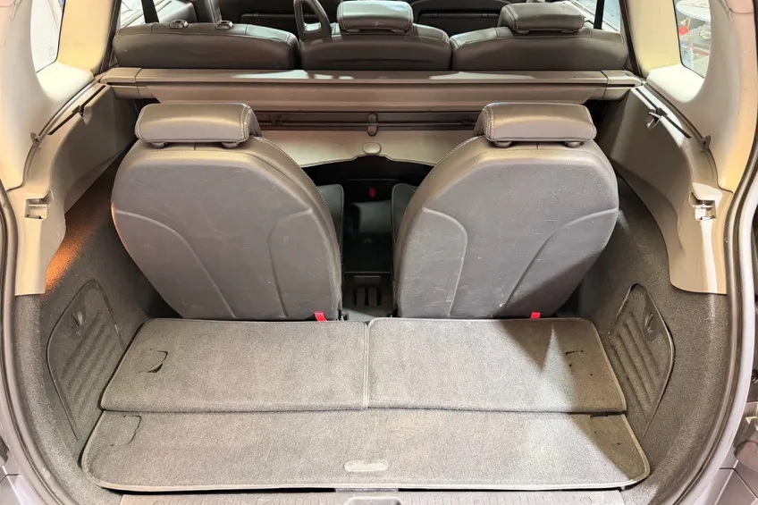 Renault Grand Scenic 1.9 DCI 130 EXCEPTION 7PL