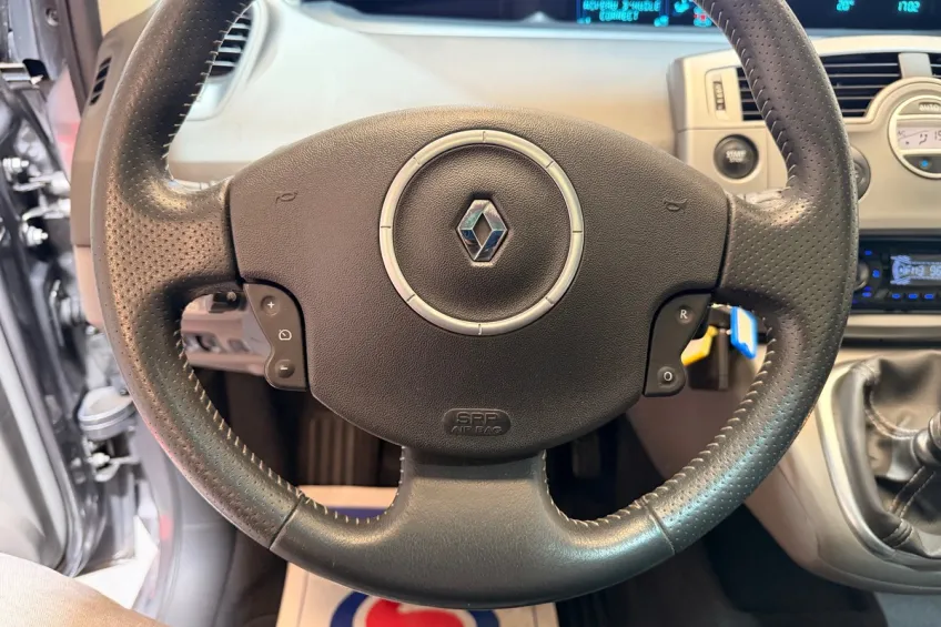 Renault Grand Scenic 1.9 DCI 130 EXCEPTION 7PL