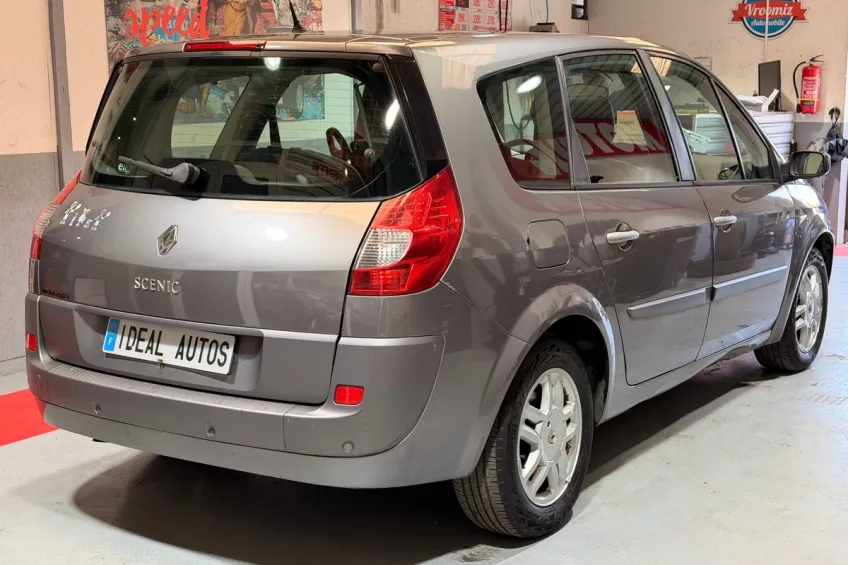 Renault Grand Scenic 1.9 DCI 130 EXCEPTION 7PL