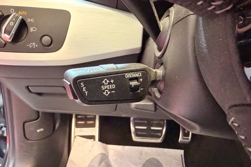 Audi A4 40 TFSI ULTRA 190 S LINE S TRONIC
