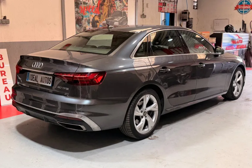 Audi A4 40 TFSI ULTRA 190 S LINE S TRONIC