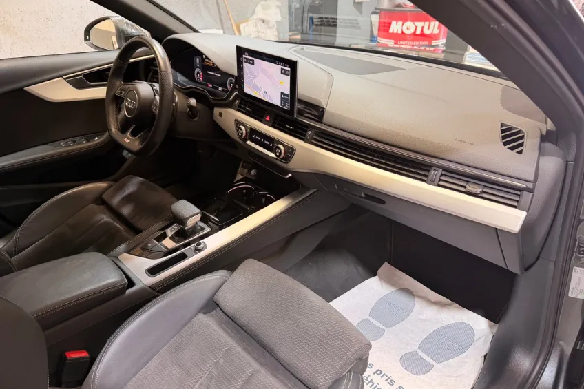Audi A4 40 TFSI ULTRA 190 S LINE S TRONIC