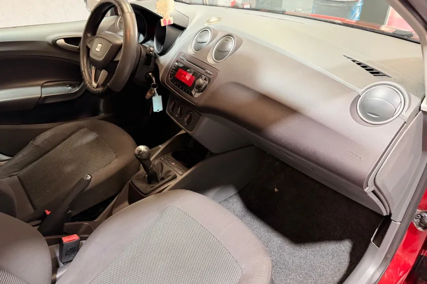 Seat Ibiza 1.4 TDI 80 FAP ECOMOTIVE