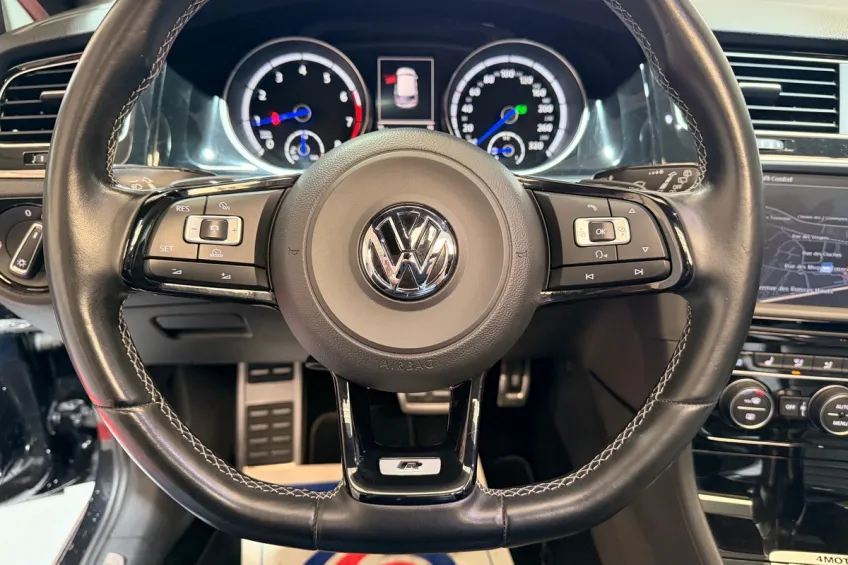 Volkswagen Golf 7 SW 2.0 TSI 300 R BLUEMOTION TECHNOLOGY 4MOTION