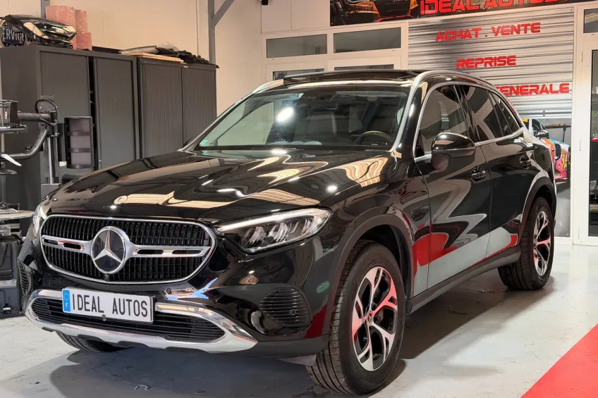 Mercedes Benz GLC 300 E 4MATIC AVANTGARDE LINE 9G-TRONIC
