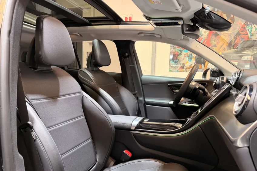 Mercedes Benz GLC 300 E 4MATIC AVANTGARDE LINE 9G-TRONIC