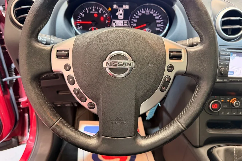 Nissan Qashqai 1.6 117 STOP/START CONNECT EDITION