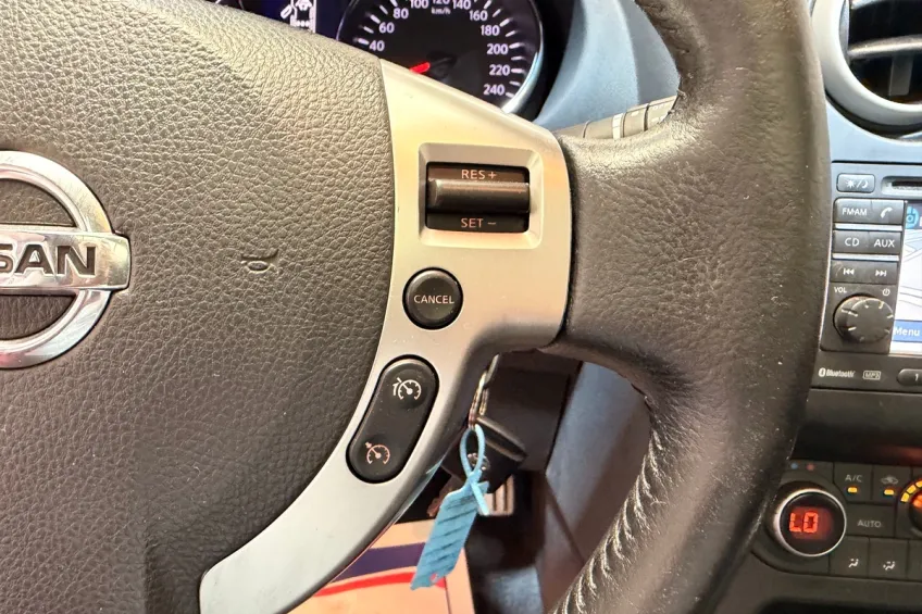 Nissan Qashqai 1.6 117 STOP/START CONNECT EDITION