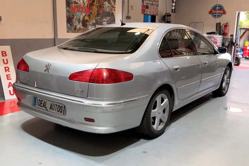 Peugeot 607 2.0 HDI 136 FAP FELINE