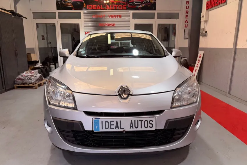 Renault Megane 3 1.5 DCI 90 FAP EXPRESSION ECO2 FAIBLE KM