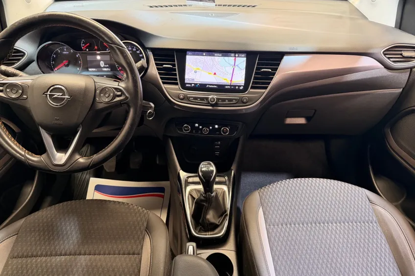 Opel Crossland X 1.2 ECOTEC TURBO 110 INNOVATION